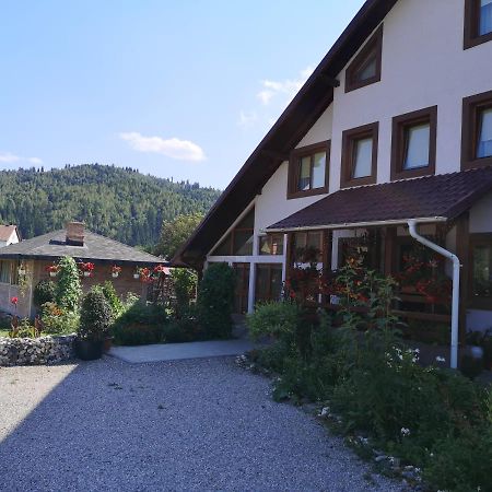 Casa Gotika Guest House วามา ภายนอก รูปภาพ