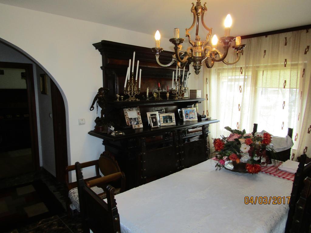 Casa Gotika Guest House วามา ภายนอก รูปภาพ