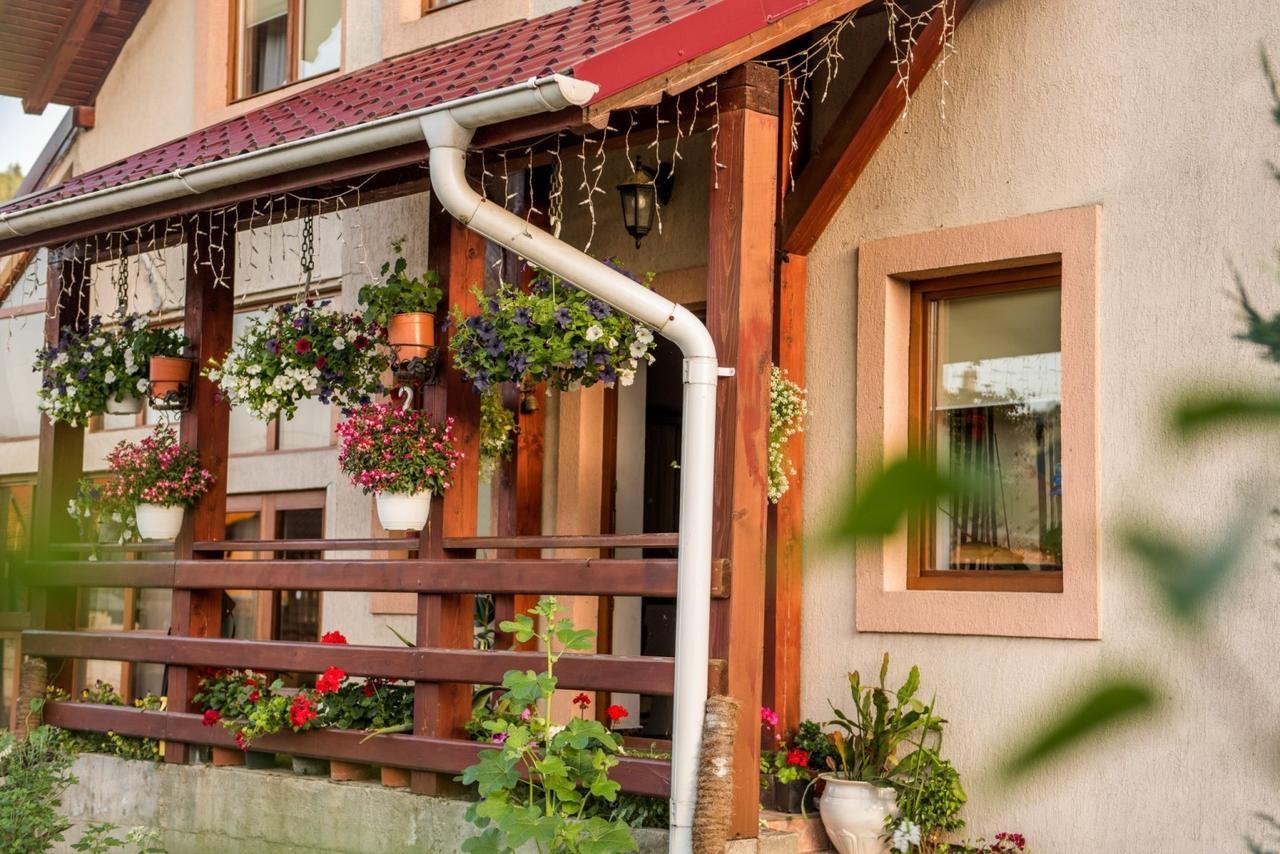 Casa Gotika Guest House วามา ภายนอก รูปภาพ