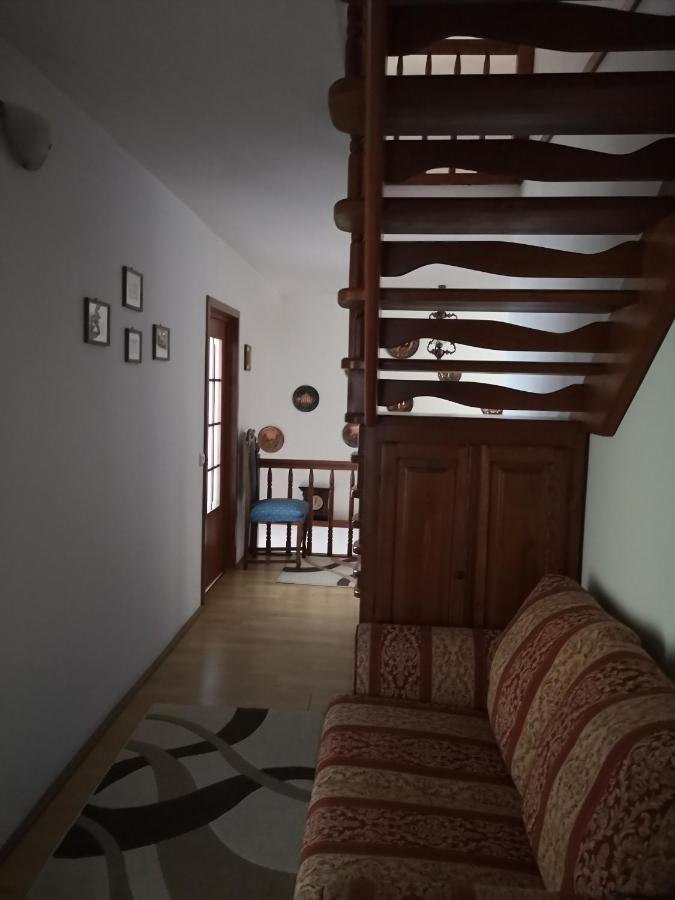 Casa Gotika Guest House วามา ภายนอก รูปภาพ