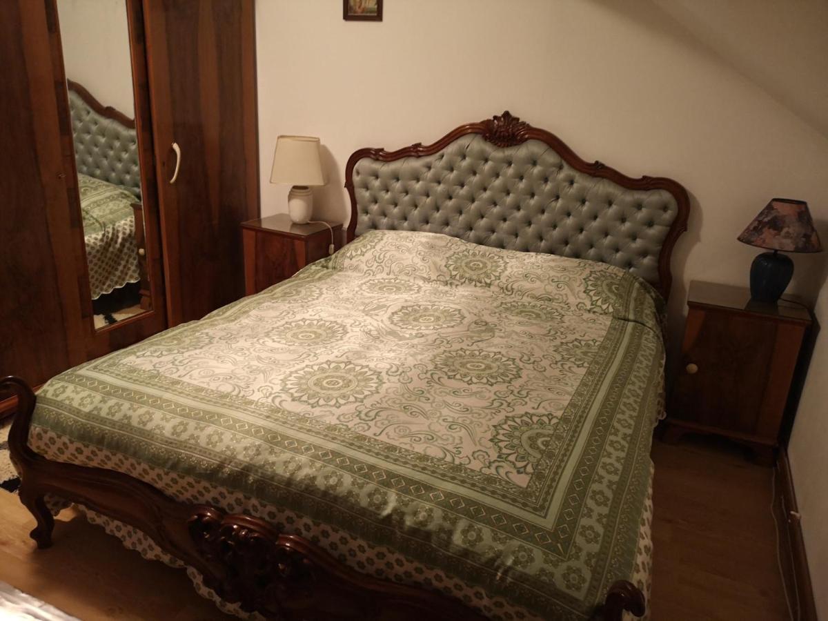 Casa Gotika Guest House วามา ภายนอก รูปภาพ