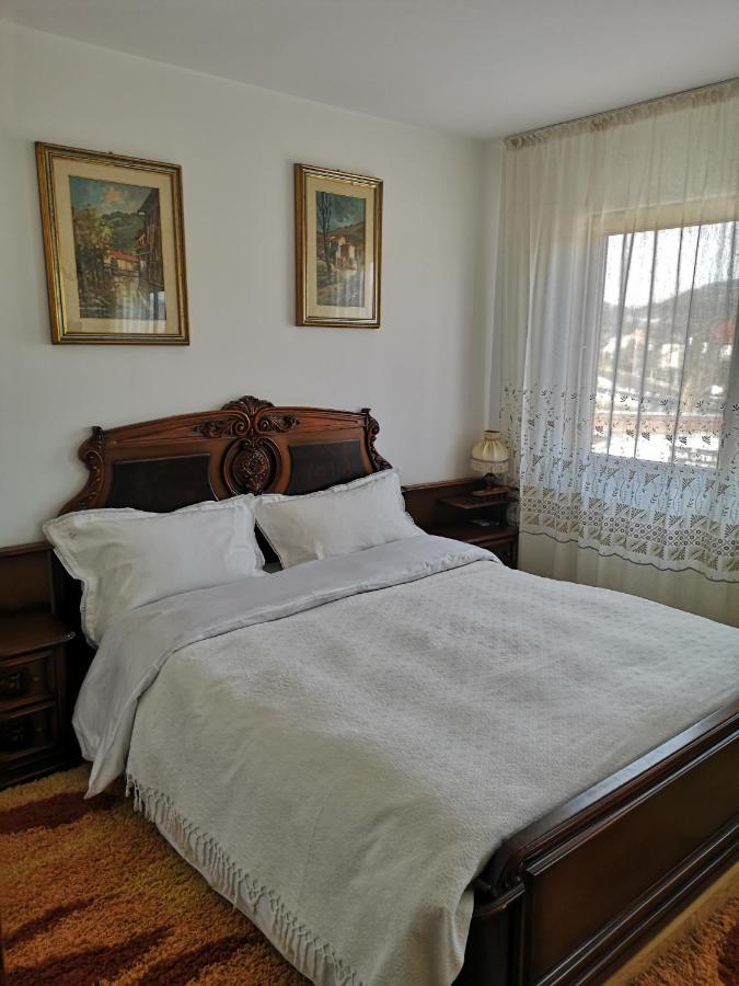 Casa Gotika Guest House วามา ภายนอก รูปภาพ
